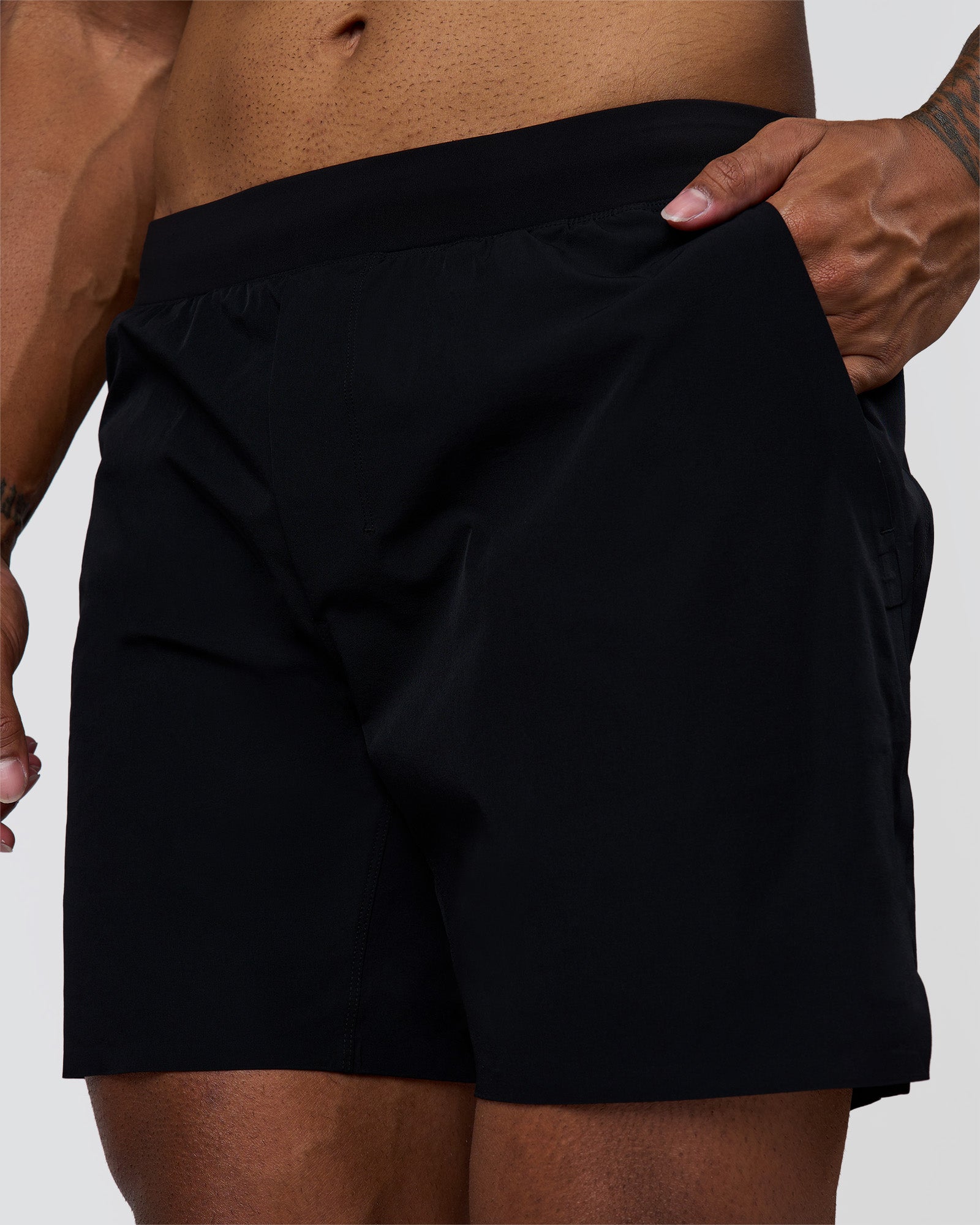Hybrid Lined 7" Short - Black